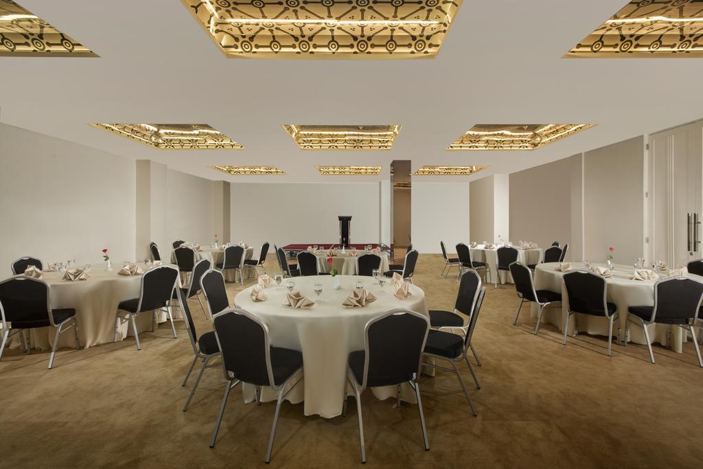 Khas Tugu Hotel Jogjakarta Buitenkant foto