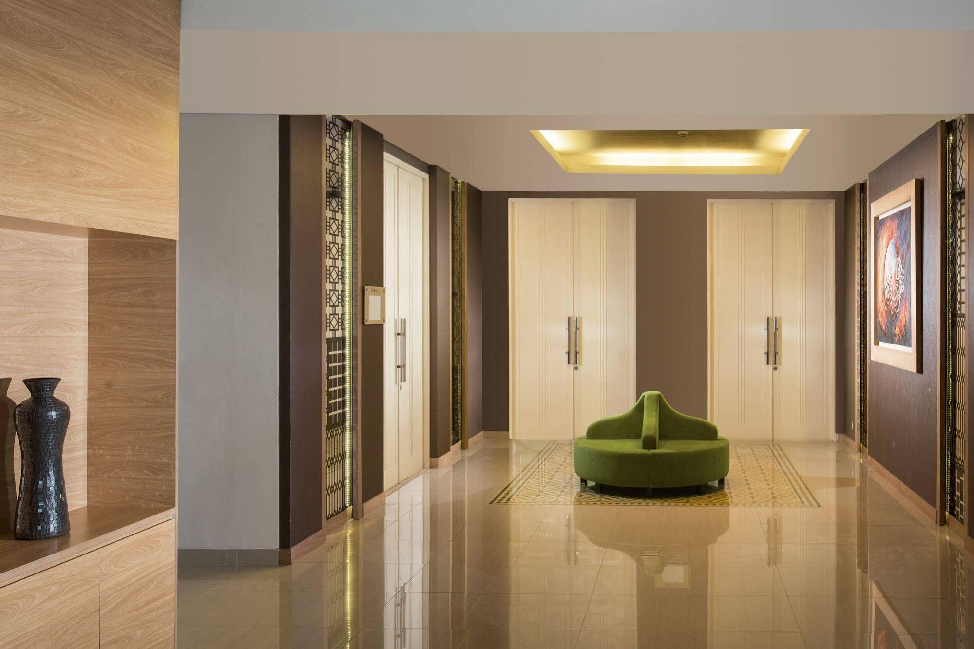Khas Tugu Hotel Jogjakarta Buitenkant foto