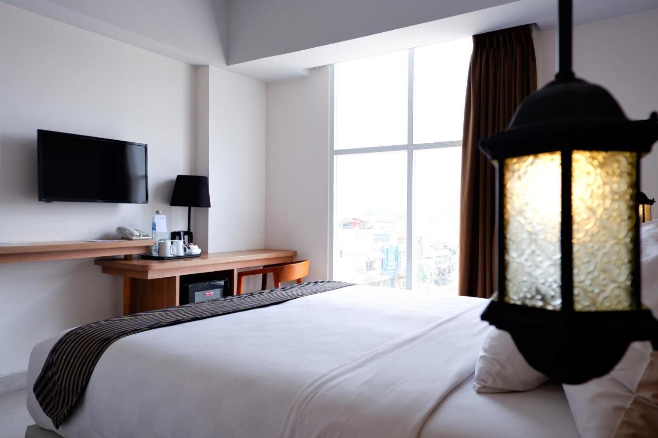 Khas Tugu Hotel Jogjakarta Buitenkant foto